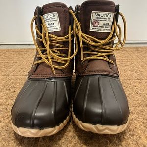 Nautica duck boots size 8